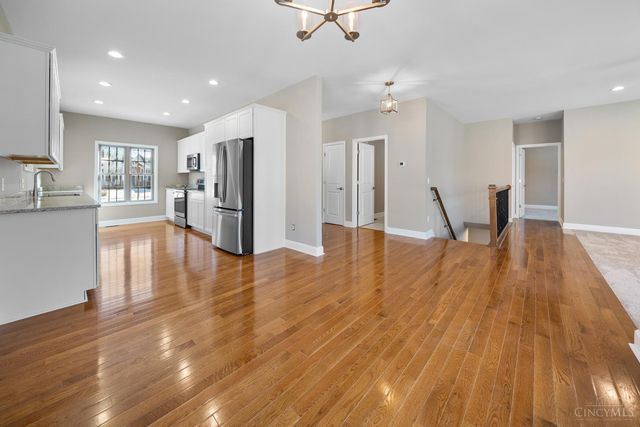 6723 Daniels Walk, Cincinnati, OH 45233