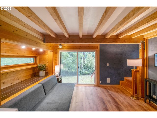 5661 Buck Lake Rd, Florence, OR 97439