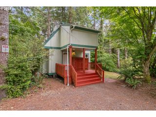 5661 Buck Lake Rd, Florence, OR 97439