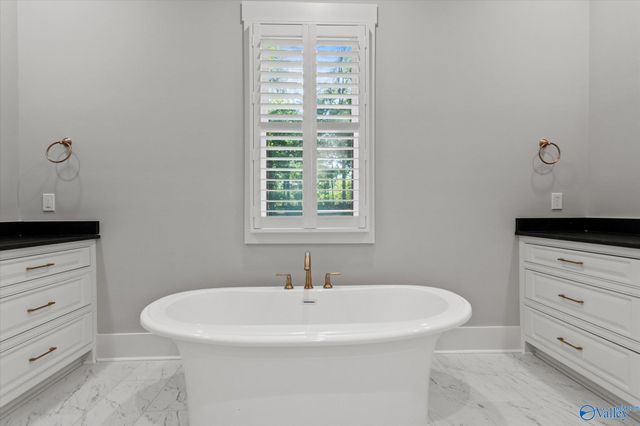 20933 Jeremiah Lane, Athens, AL 35611