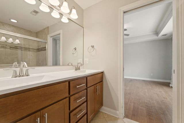 862 Veterans Lane, Crown Point, IN 46307