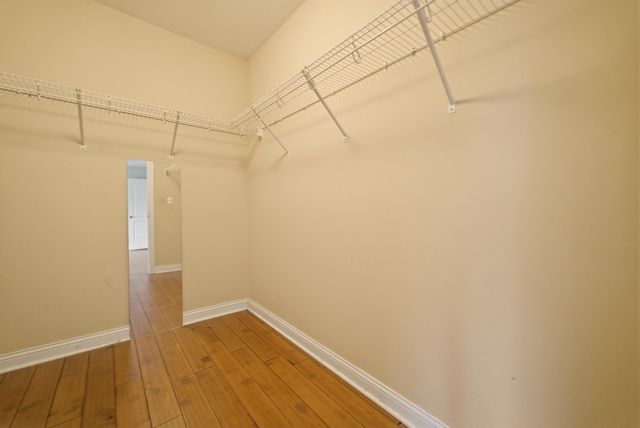 862 Veterans Lane, Crown Point, IN 46307