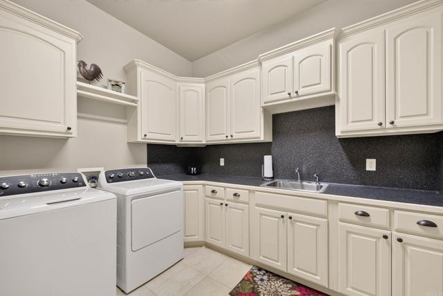1523 Cypress Point Street, Cabot, AR 72023