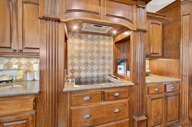 1523 Cypress Point Street, Cabot, AR 72023