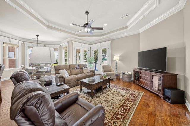 1523 Cypress Point Street, Cabot, AR 72023