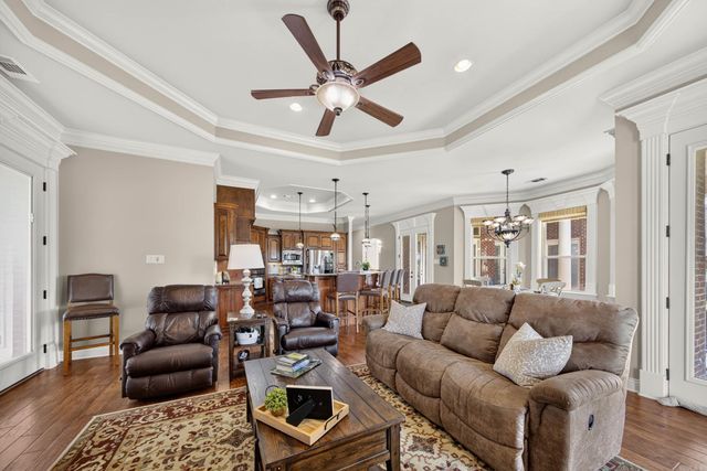 1523 Cypress Point Street, Cabot, AR 72023