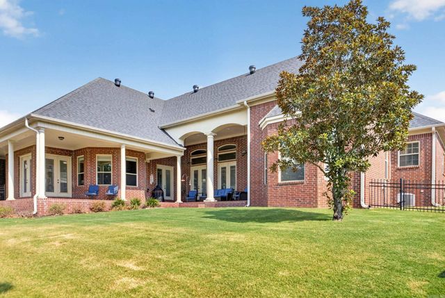 1523 Cypress Point Street, Cabot, AR 72023