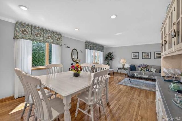 24 Peerless Drive, Oyster Bay, NY 11771