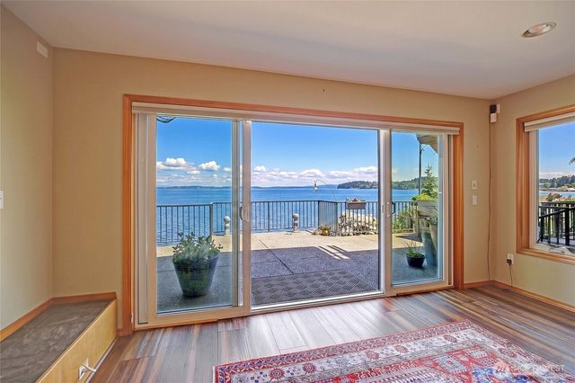 144 Loon Asea Lane, Camano Island, WA 98282