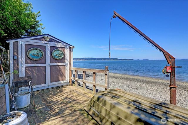 144 Loon Asea Lane, Camano Island, WA 98282