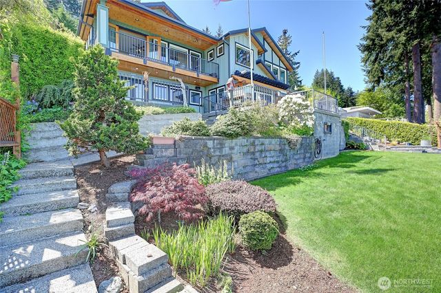 144 Loon Asea Lane, Camano Island, WA 98282