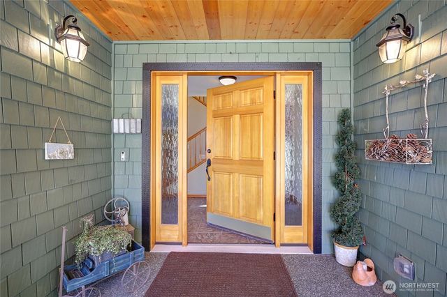 144 Loon Asea Lane, Camano Island, WA 98282