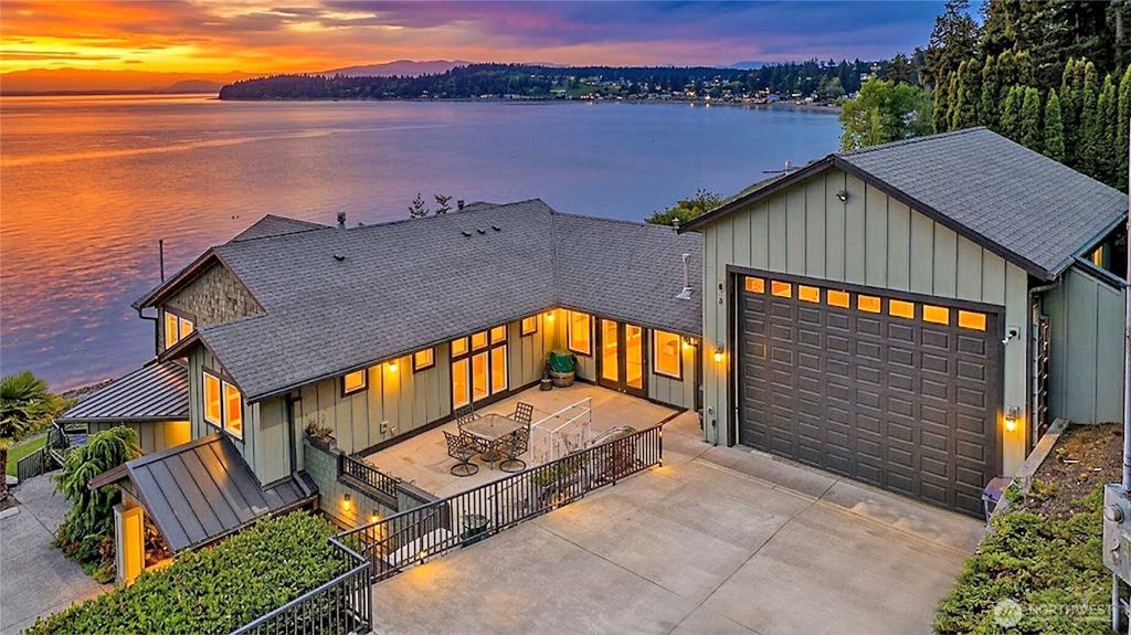 144 Loon Asea Lane, Camano Island, WA 98282