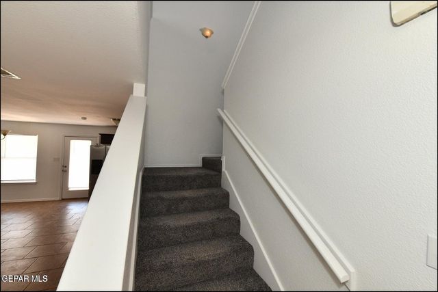 1591 Hartsdale Drive B, El Paso, TX 79928