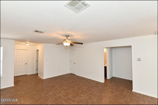 1591 Hartsdale Drive B, El Paso, TX 79928