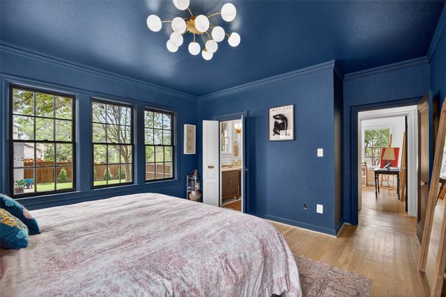 6802 Clayton Avenue, Dallas, TX 75214