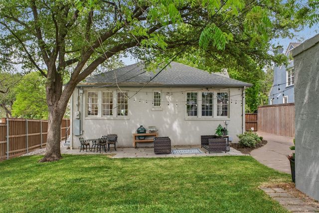 6802 Clayton Avenue, Dallas, TX 75214