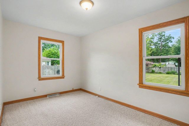1605 Hansen Street, Muskegon, MI 49445