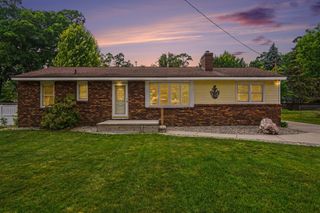 1605 Hansen Street, Muskegon, MI 49445