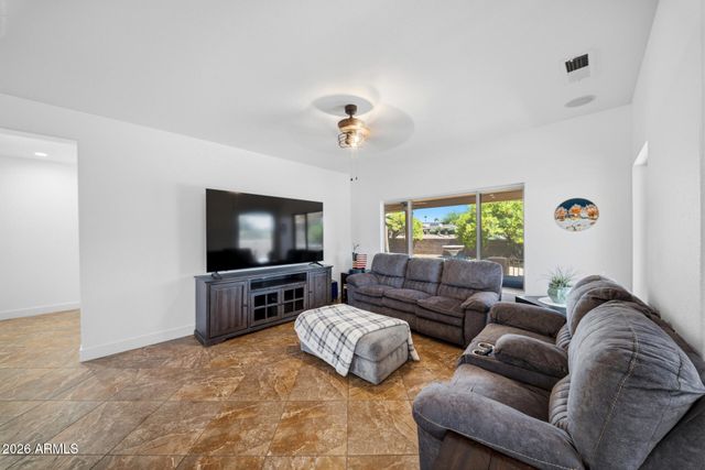 15950 W QUAIL CREEK Lane, Surprise, AZ 85374