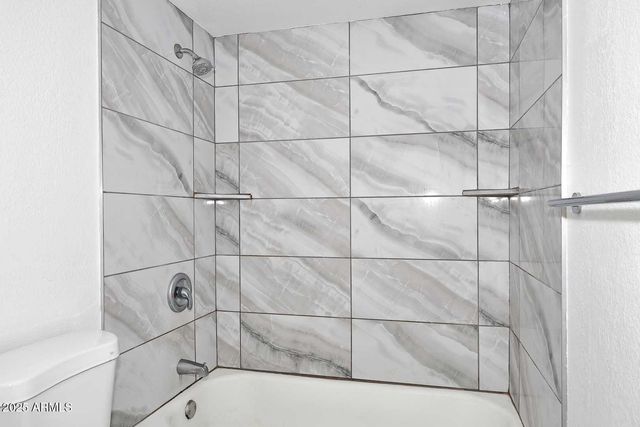 8002 N 106TH Avenue, Peoria, AZ 85345