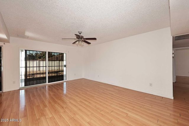 8002 N 106TH Avenue, Peoria, AZ 85345