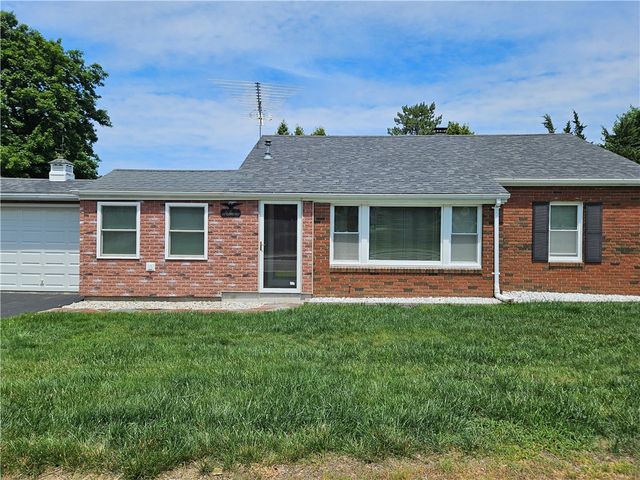 461 River Road, Lincoln, RI 02865