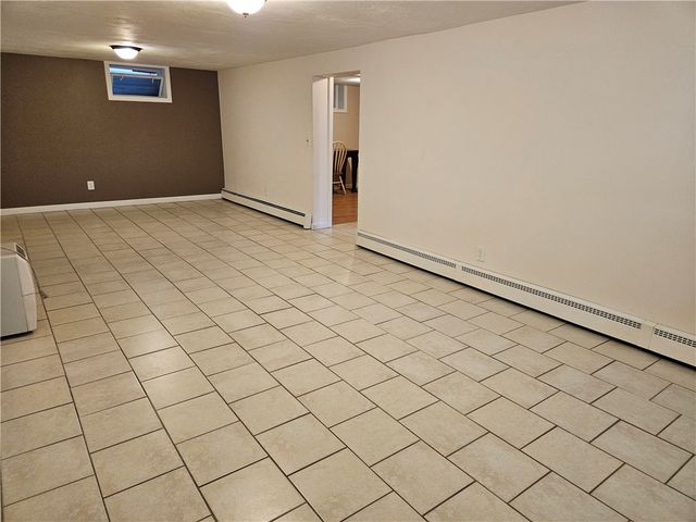 461 River Road, Lincoln, RI 02865