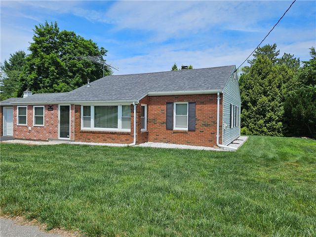 461 River Road, Lincoln, RI 02865