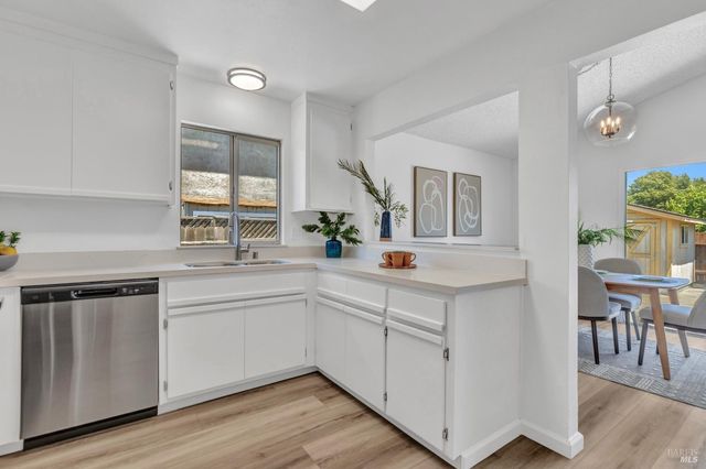 901 Javan Way, Suisun City, CA 94585