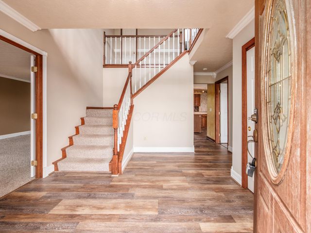 9707 Crottinger Road, Plain City, OH 43064
