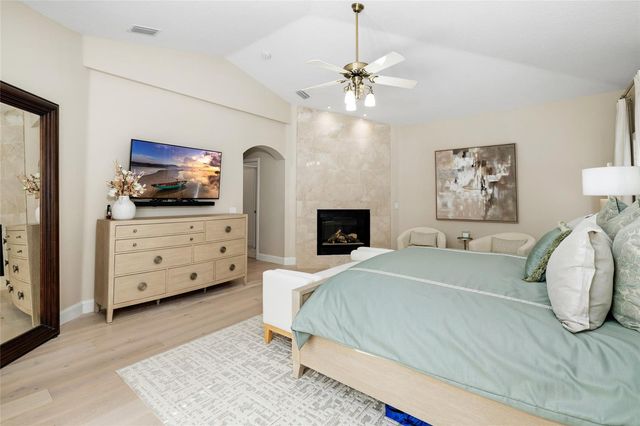 9642 GRETNA GREEN DRIVE, Tampa, FL 33626