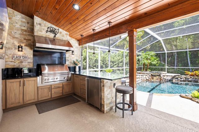 9642 GRETNA GREEN DRIVE, Tampa, FL 33626