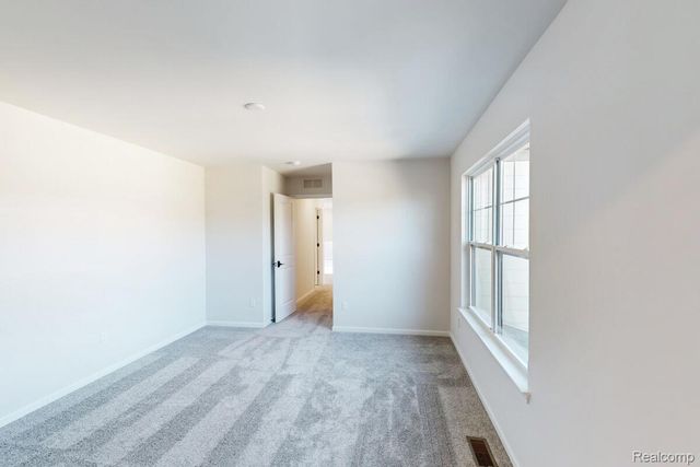 11705 Powell Ridge Lane, Washington Township, MI 48094