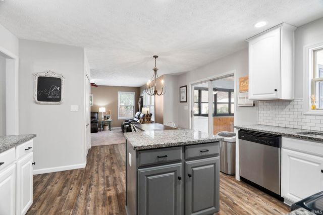 7561 Ridgeview Lane, Lafayette, IN 47905