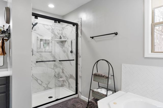 7561 Ridgeview Lane, Lafayette, IN 47905