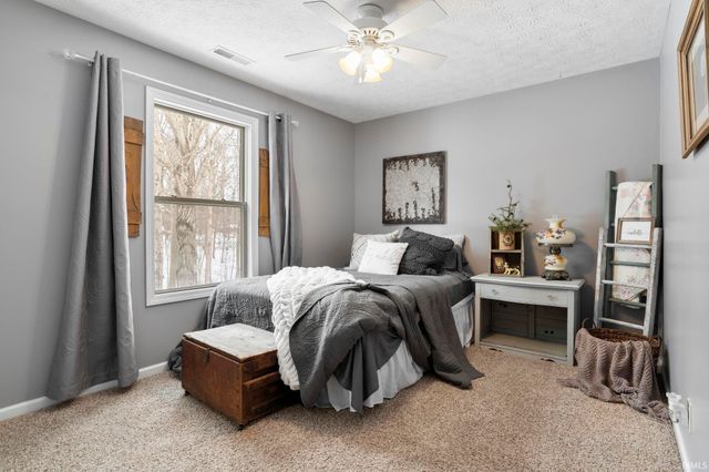 7561 Ridgeview Lane, Lafayette, IN 47905