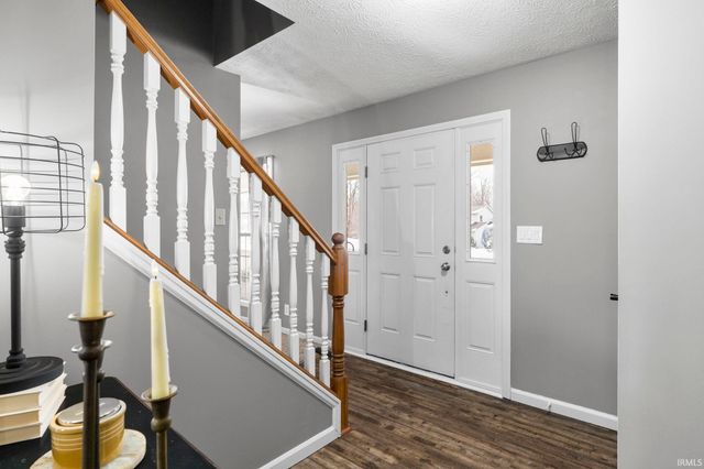 7561 Ridgeview Lane, Lafayette, IN 47905