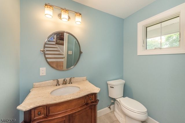 57 Coventry Rd, Wayne Twp., NJ 07470