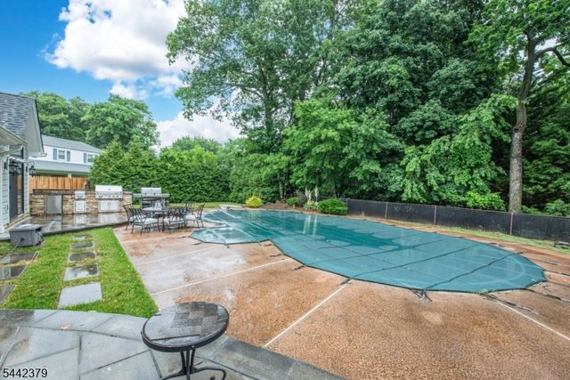 57 Coventry Rd, Wayne Twp., NJ 07470