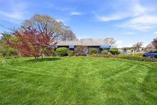 585 Meadow View Avenue, Warwick, RI 02889