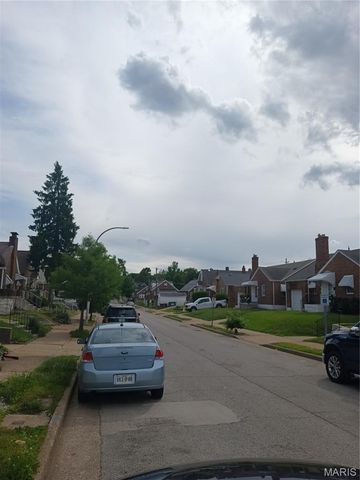 5936 Pamplin Avenue, St Louis, MO 63147