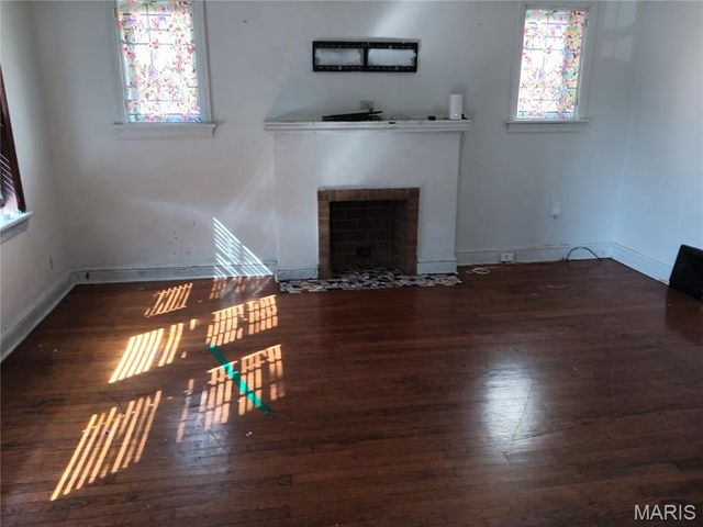 5936 Pamplin Avenue, St Louis, MO 63147