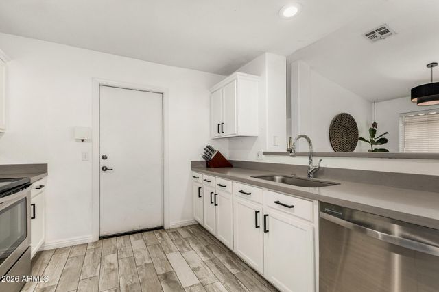 9235 E CAROL Avenue, Mesa, AZ 85208