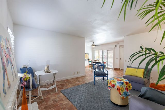 2700 Via Portola, Fullerton, CA 92835