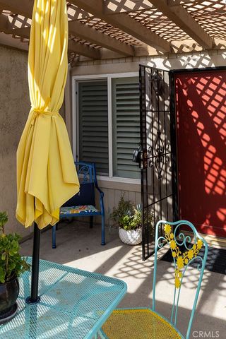 2700 Via Portola, Fullerton, CA 92835