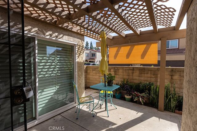 2700 Via Portola, Fullerton, CA 92835