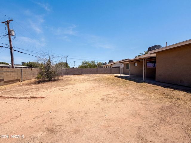 2702 W CARTER Drive, Tempe, AZ 85282