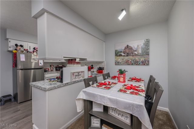 1735 Ledgewood Boulevard NE, Massillon, OH 44646