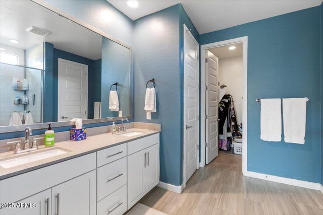 18879 W CHOLLA Street, Surprise, AZ 85388